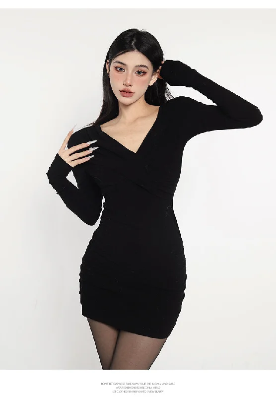 Bethany Solid Color V-Neck Long Sleeve Slim Mini Dress