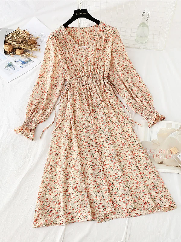 The floral dress is gentle and thin, and it fits inside  4796