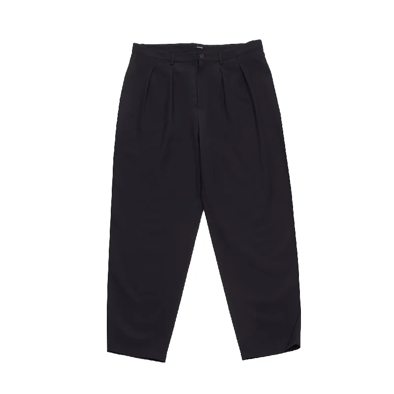 Apuntob Pleated Trousers in Black