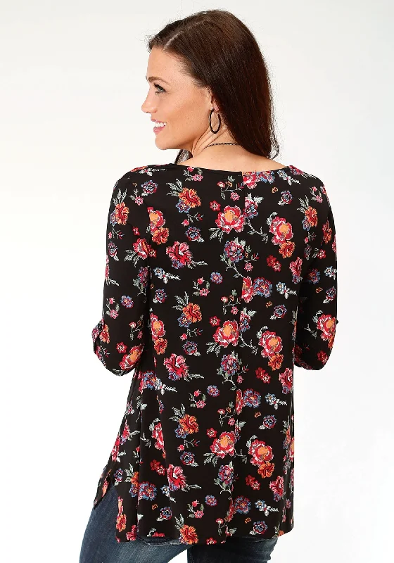 Roper Womens Black Poly/Spandex Shark Bite Floral S/S Tunic